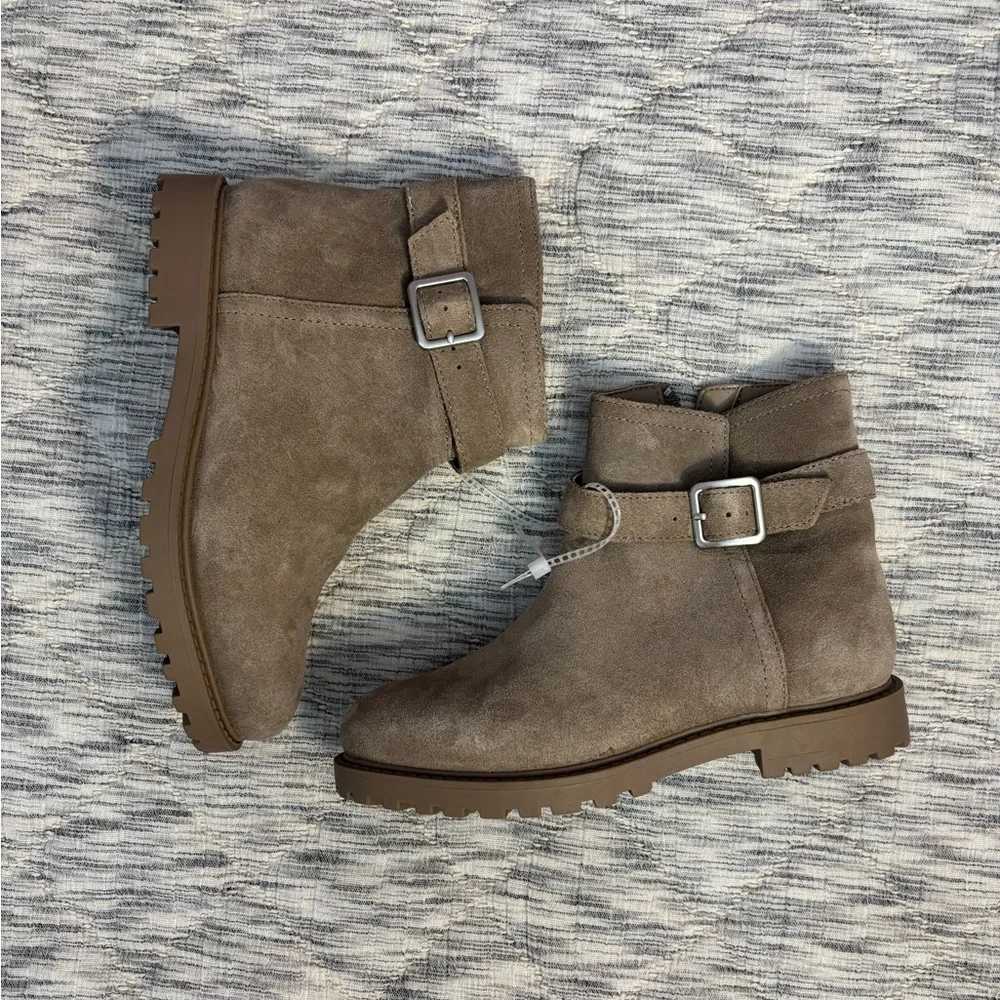 NWOT GB Girls Ankle Booties Sz 1M | GB Girls Fall Booties | Ankle Boots -